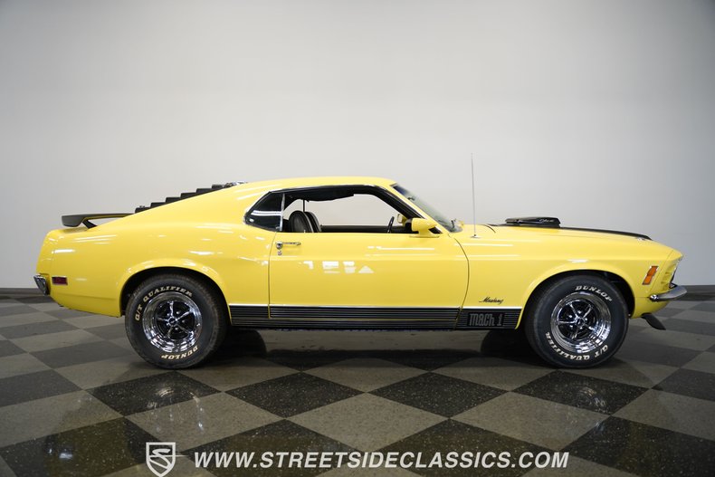 Ford-Mustang-1970-Yellow-Black-19