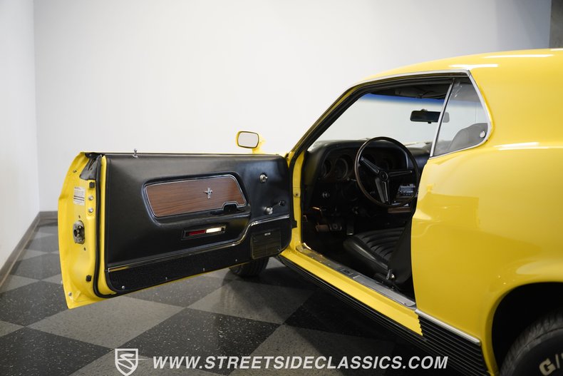 Ford-Mustang-1970-Yellow-Black-34