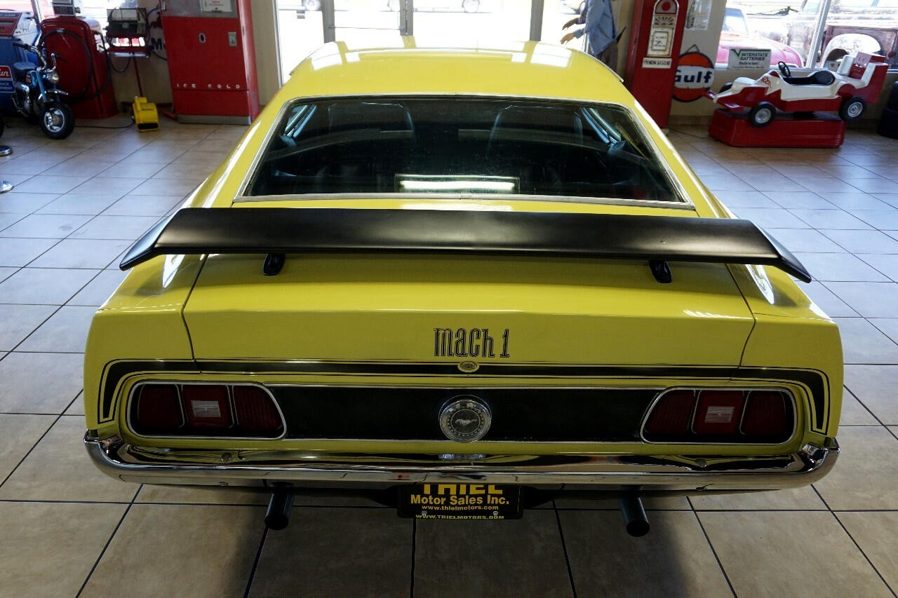 Ford-Mustang-1971-Classic-Car-6