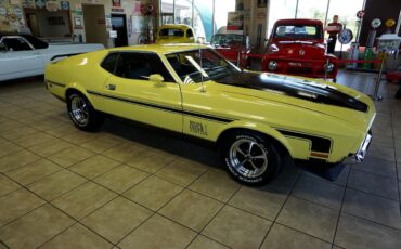 Ford-Mustang-1971-Classic-Car-9