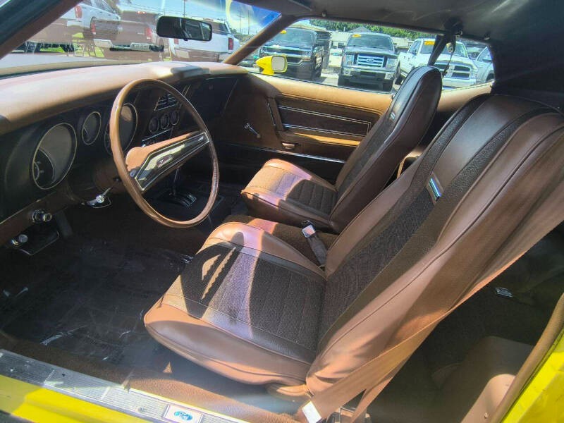 Ford-Mustang-1972-Coupe-10