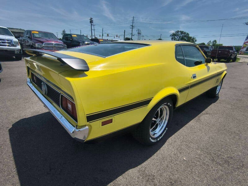 Ford-Mustang-1972-Coupe-4
