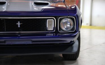 Ford-Mustang-1973-Cosmo-Blue-Metallic-Black-13