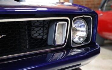 Ford-Mustang-1973-Cosmo-Blue-Metallic-Black-19