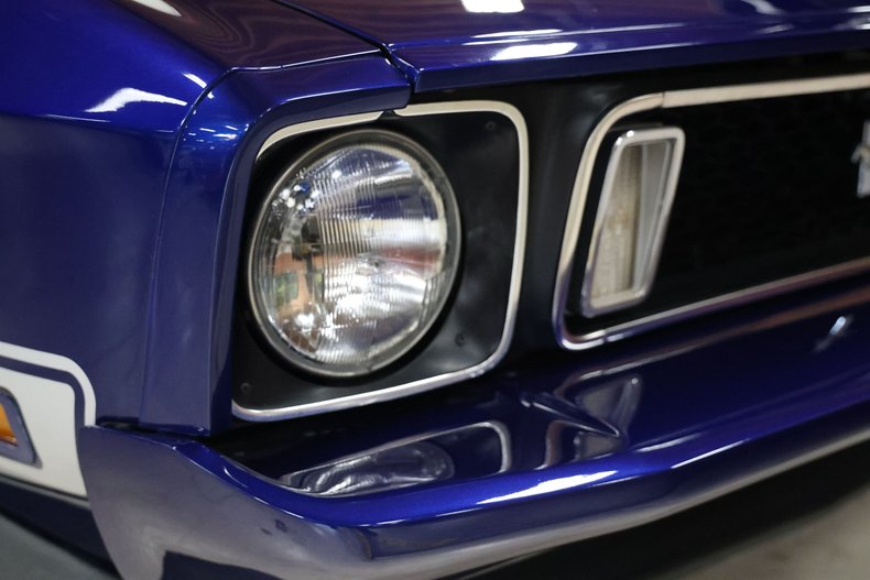 Ford-Mustang-1973-Cosmo-Blue-Metallic-Black-21