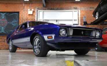 Ford-Mustang-1973-Cosmo-Blue-Metallic-Black-25