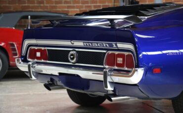 Ford-Mustang-1973-Cosmo-Blue-Metallic-Black-48