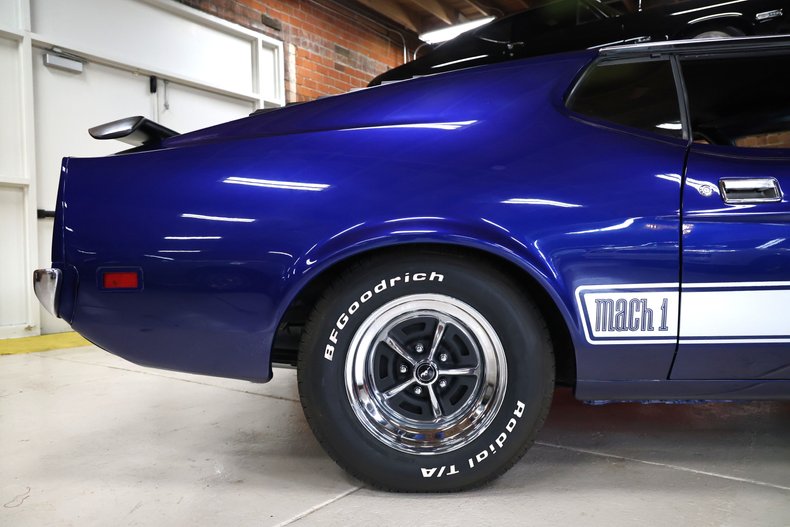 Ford-Mustang-1973-Cosmo-Blue-Metallic-Black-5