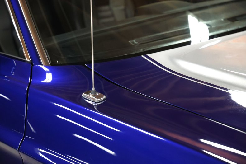 Ford-Mustang-1973-Cosmo-Blue-Metallic-Black-7
