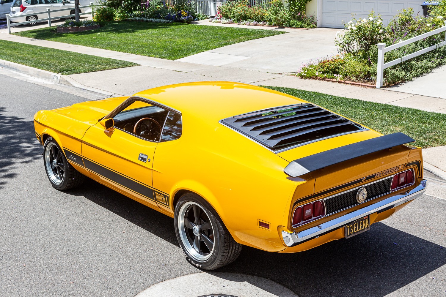 Ford-Mustang-1973-Coupe-13