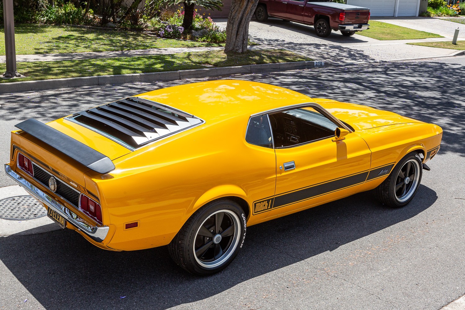 Ford-Mustang-1973-Coupe-15