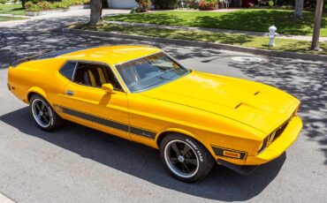 Ford-Mustang-1973-Coupe-17
