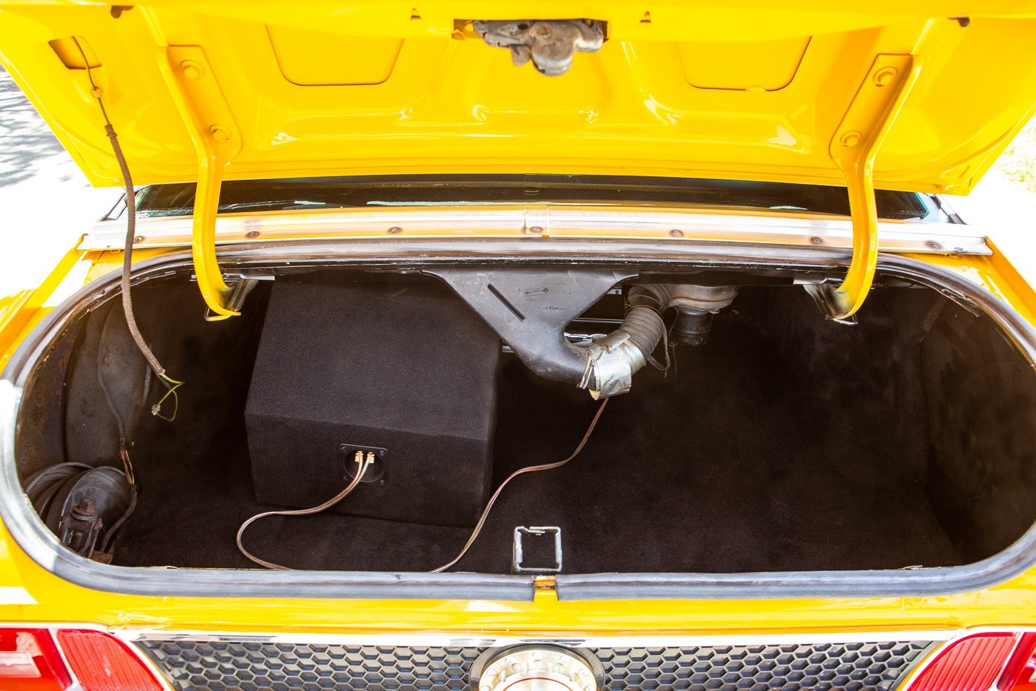 Ford-Mustang-1973-Coupe-24
