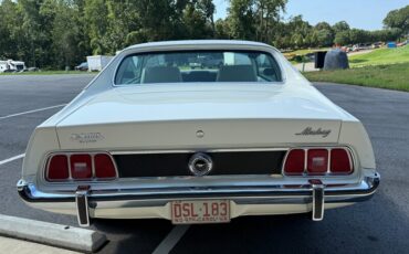 Ford-Mustang-1973-White-26