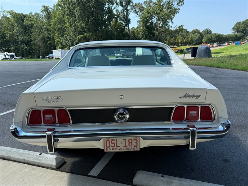 Ford-Mustang-1973-White-26