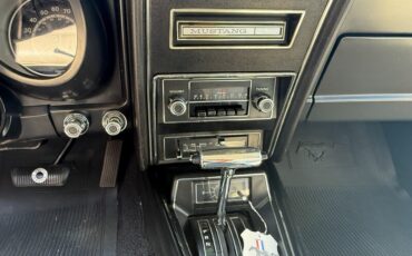 Ford-Mustang-1973-White-3