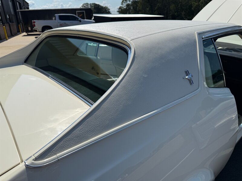 Ford-Mustang-1973-White-31