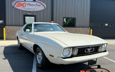 Ford-Mustang-1973-White-41