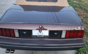 Ford-Mustang-1981-2