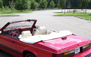 Ford-Mustang-1983-Convertible-16