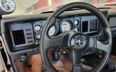 Ford-Mustang-1984-Convertible-13