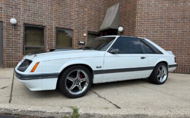 Ford-Mustang-1986-Coupe-1