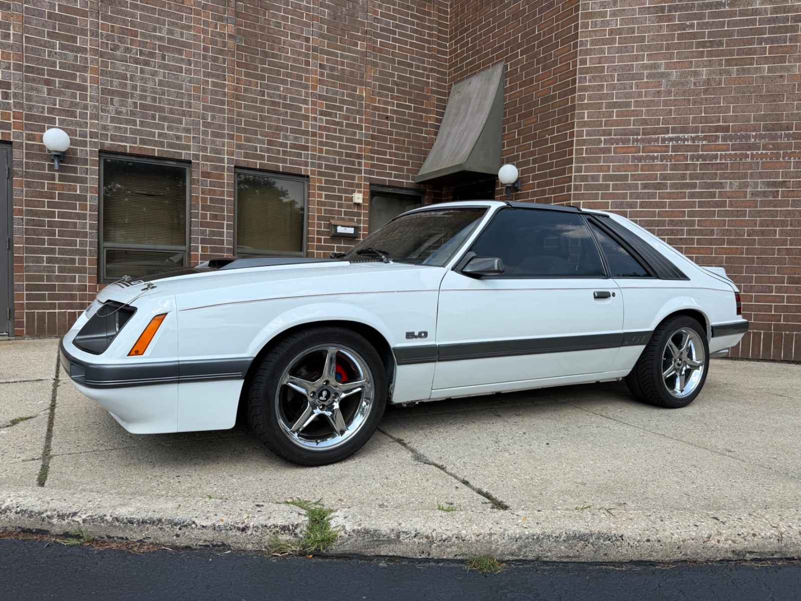 Ford-Mustang-1986-Coupe-1