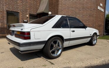 Ford-Mustang-1986-Coupe-11