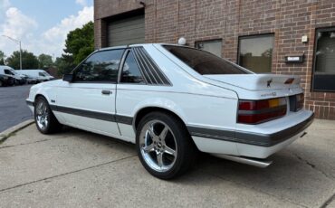 Ford-Mustang-1986-Coupe-3