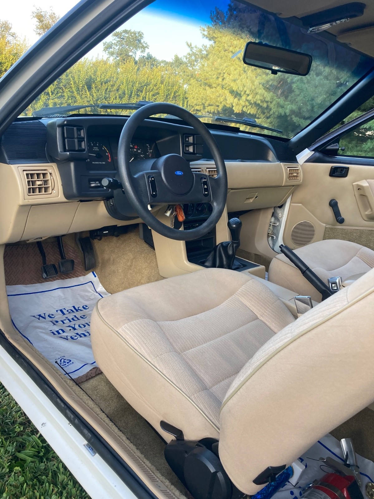 Ford-Mustang-1987-35