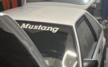 Ford-Mustang-1987