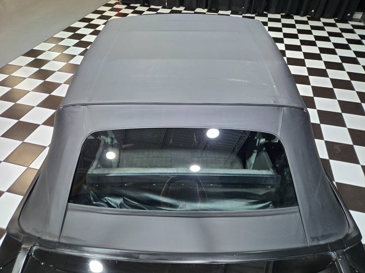 Ford-Mustang-1987-Convertible-6