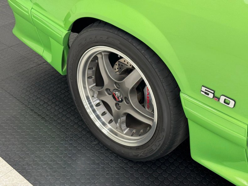 Ford-Mustang-1987-Gotta-Have-It-Green-Black-18
