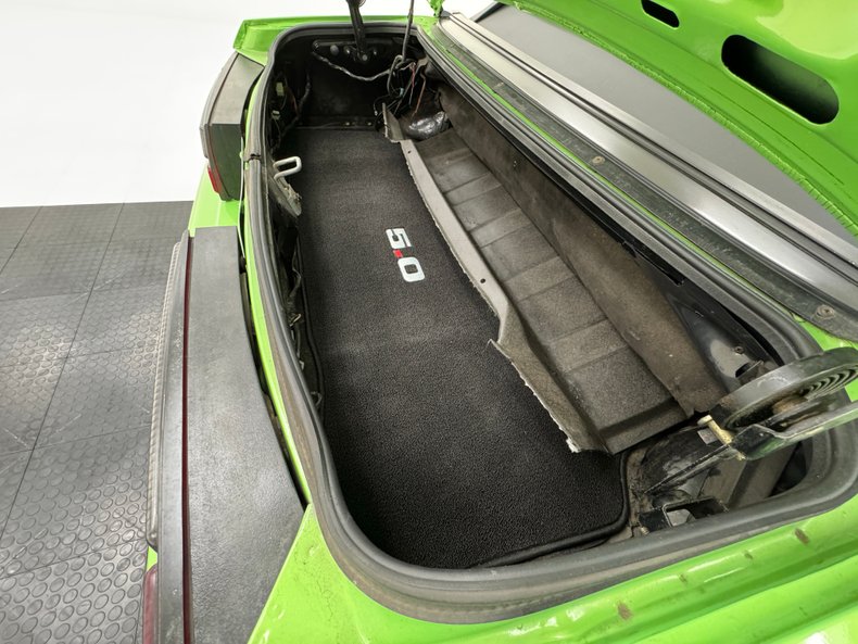 Ford-Mustang-1987-Gotta-Have-It-Green-Black-20