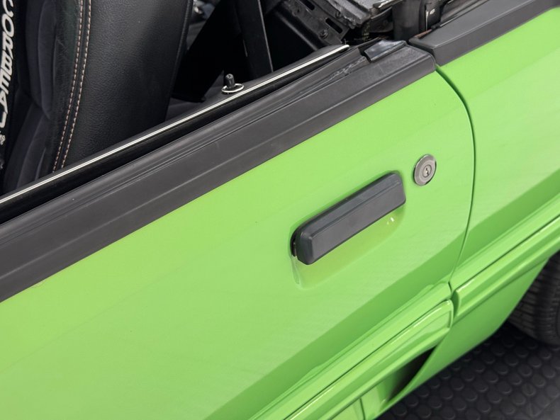Ford-Mustang-1987-Gotta-Have-It-Green-Black-24