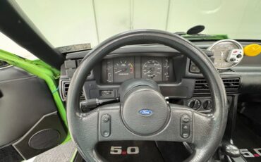 Ford-Mustang-1987-Gotta-Have-It-Green-Black-35