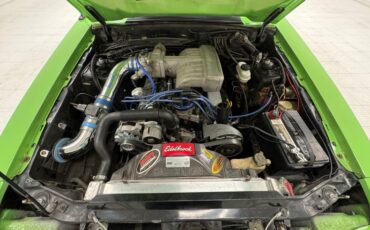 Ford-Mustang-1987-Gotta-Have-It-Green-Black-48