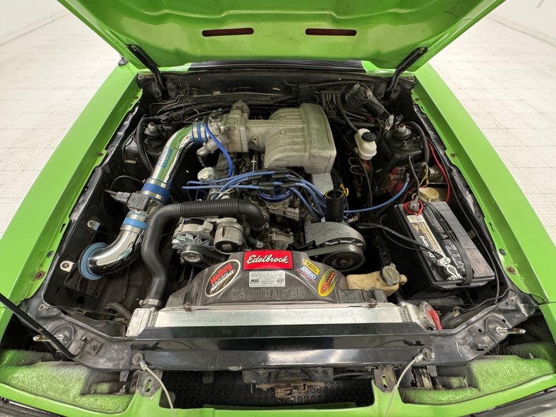 Ford-Mustang-1987-Gotta-Have-It-Green-Black-48