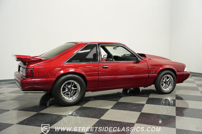 Ford-Mustang-1987-Red-Red-10