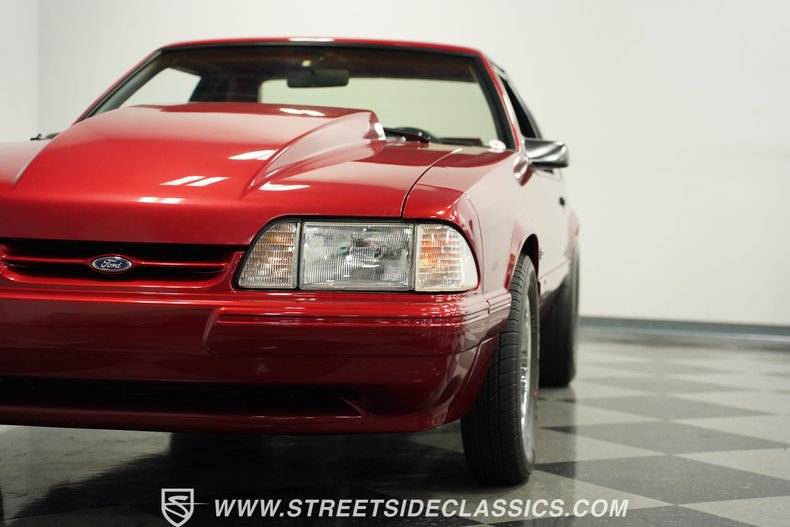 Ford-Mustang-1987-Red-Red-16