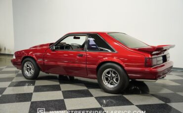 Ford-Mustang-1987-Red-Red-19