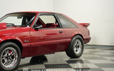 Ford-Mustang-1987-Red-Red-20