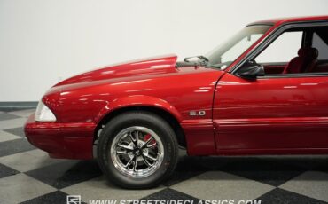 Ford-Mustang-1987-Red-Red-21
