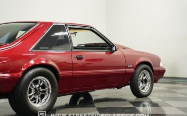 Ford-Mustang-1987-Red-Red-26
