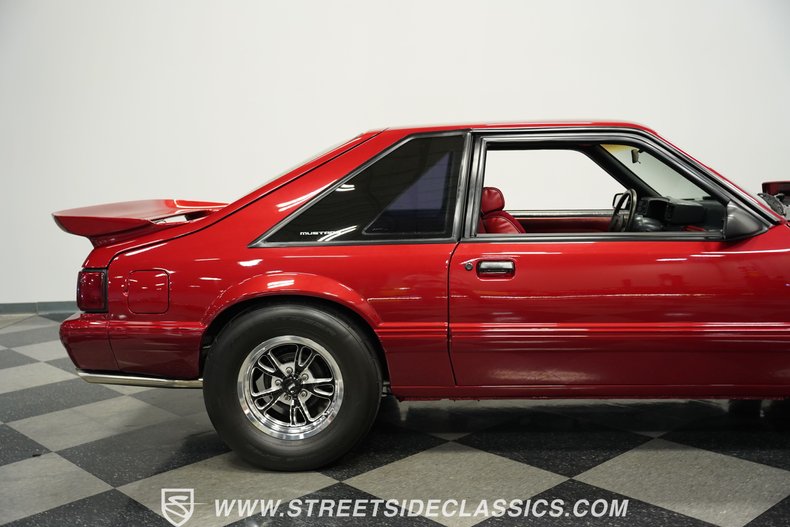 Ford-Mustang-1987-Red-Red-27