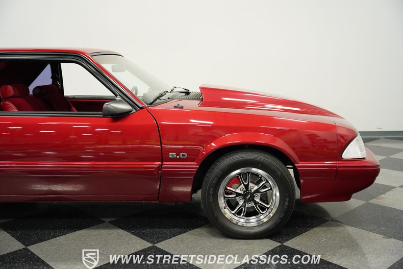Ford-Mustang-1987-Red-Red-28