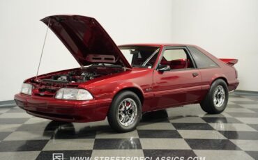 Ford-Mustang-1987-Red-Red-29