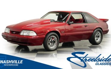 Ford-Mustang-1987-Red-Red