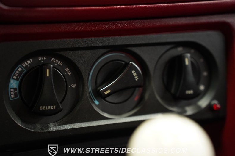 Ford-Mustang-1987-Red-Red-39