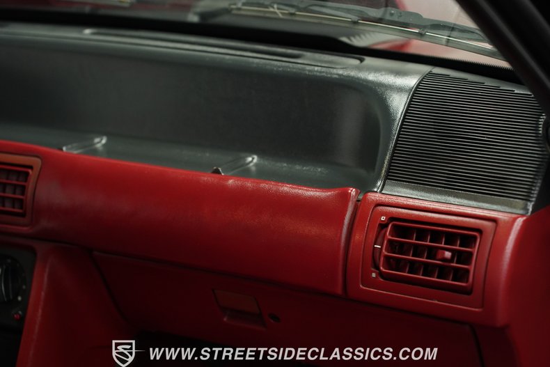 Ford-Mustang-1987-Red-Red-47